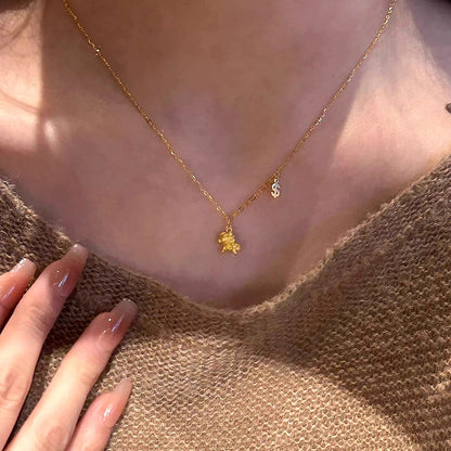 Klassinen Kulta Kaulakoru ajattomalla viehätyksellä