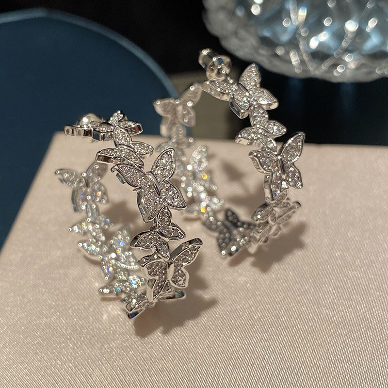 Käsintehty vintage Korvarengas