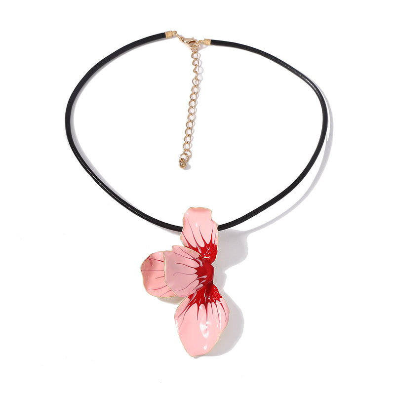 Hurmaava Riipus jokaiseen tilaisuuteen