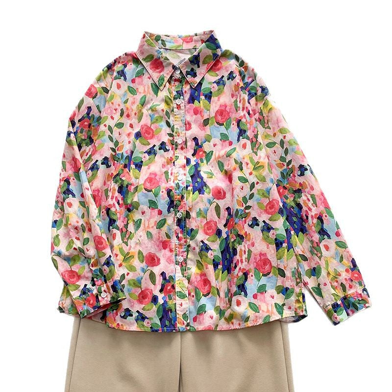 Sophisticated Blouse with a Clean Classic Look