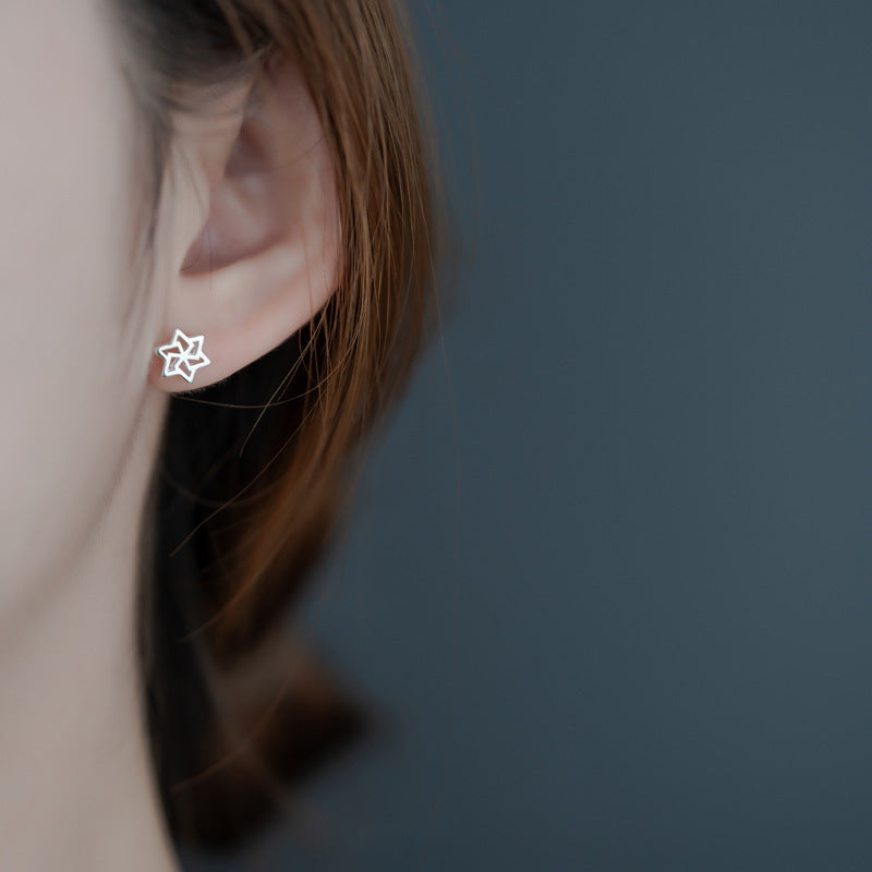 Elegantti Korvarengas jokaiseen tilaisuuteen