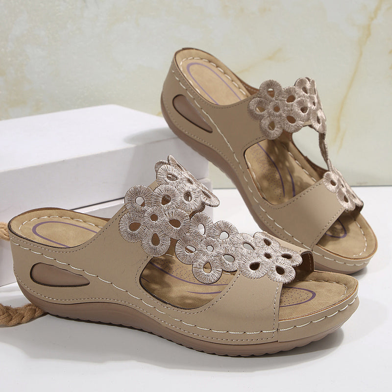 Tyylikeät Ortopediset Sandaalit Jokaiseen Tilaisuuteen