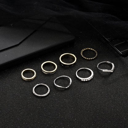 Kaunis Kulta Sormus ainutlaatuisella tyylillä