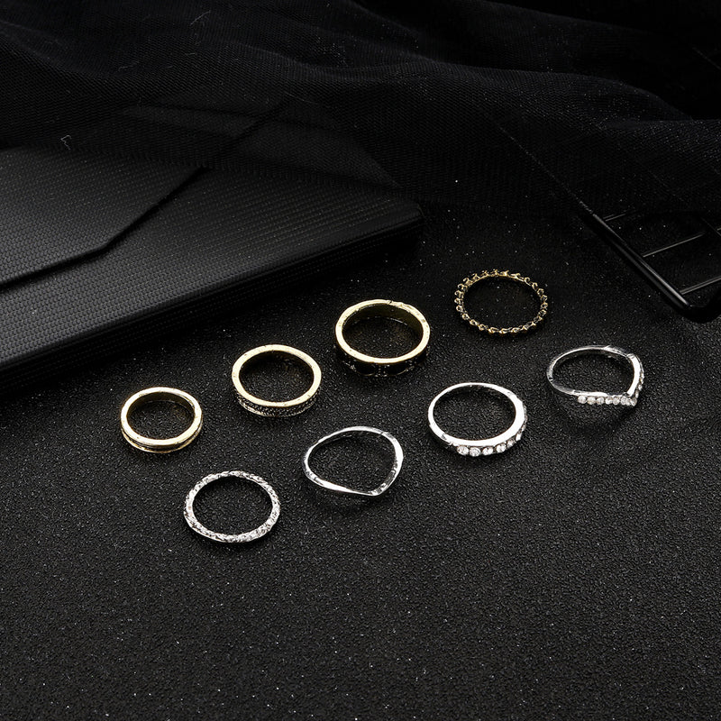 Kaunis Kulta Sormus ainutlaatuisella tyylillä