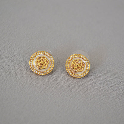 Romanttinen Kulta Korvarengas erityisiin hetkiin