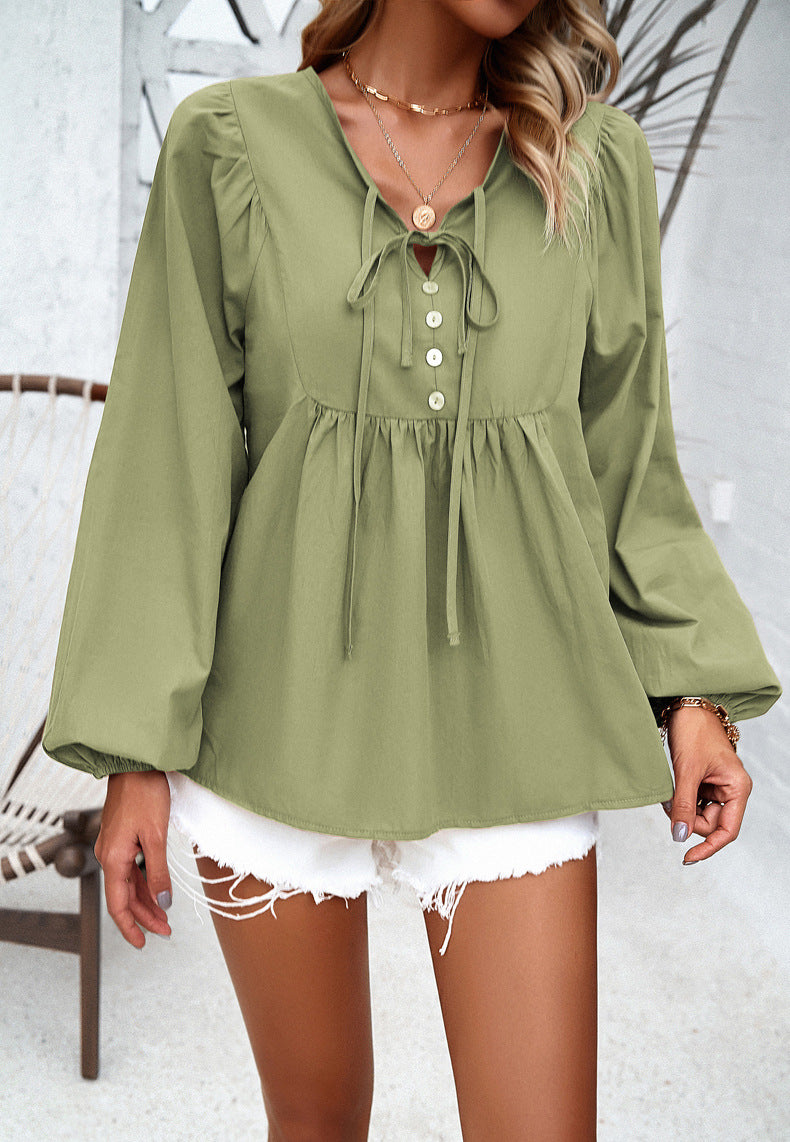 Well Tailored Blouse with a Graceful Silhouette
