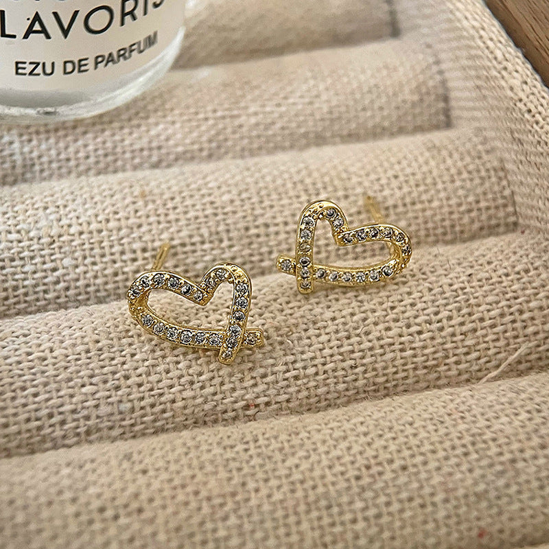 Käsintehty vintage Korvarengas