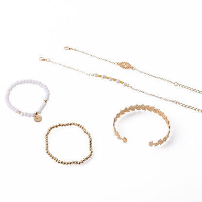 Kaunis Rannekoru ainutlaatuisella tyylillä