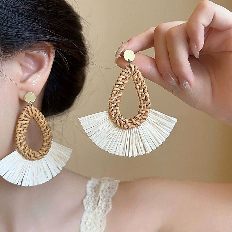 Herkkä käsityö Korvarengas