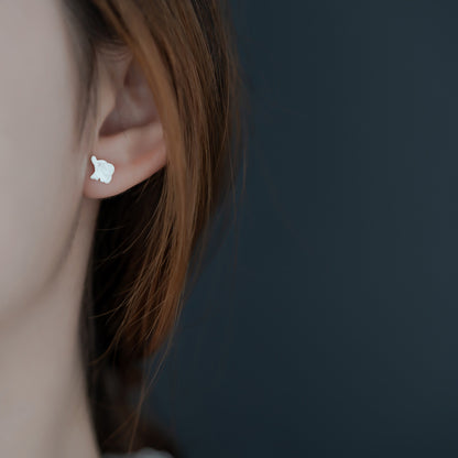 Klassinen Korvarengas ajattomalla viehätyksellä