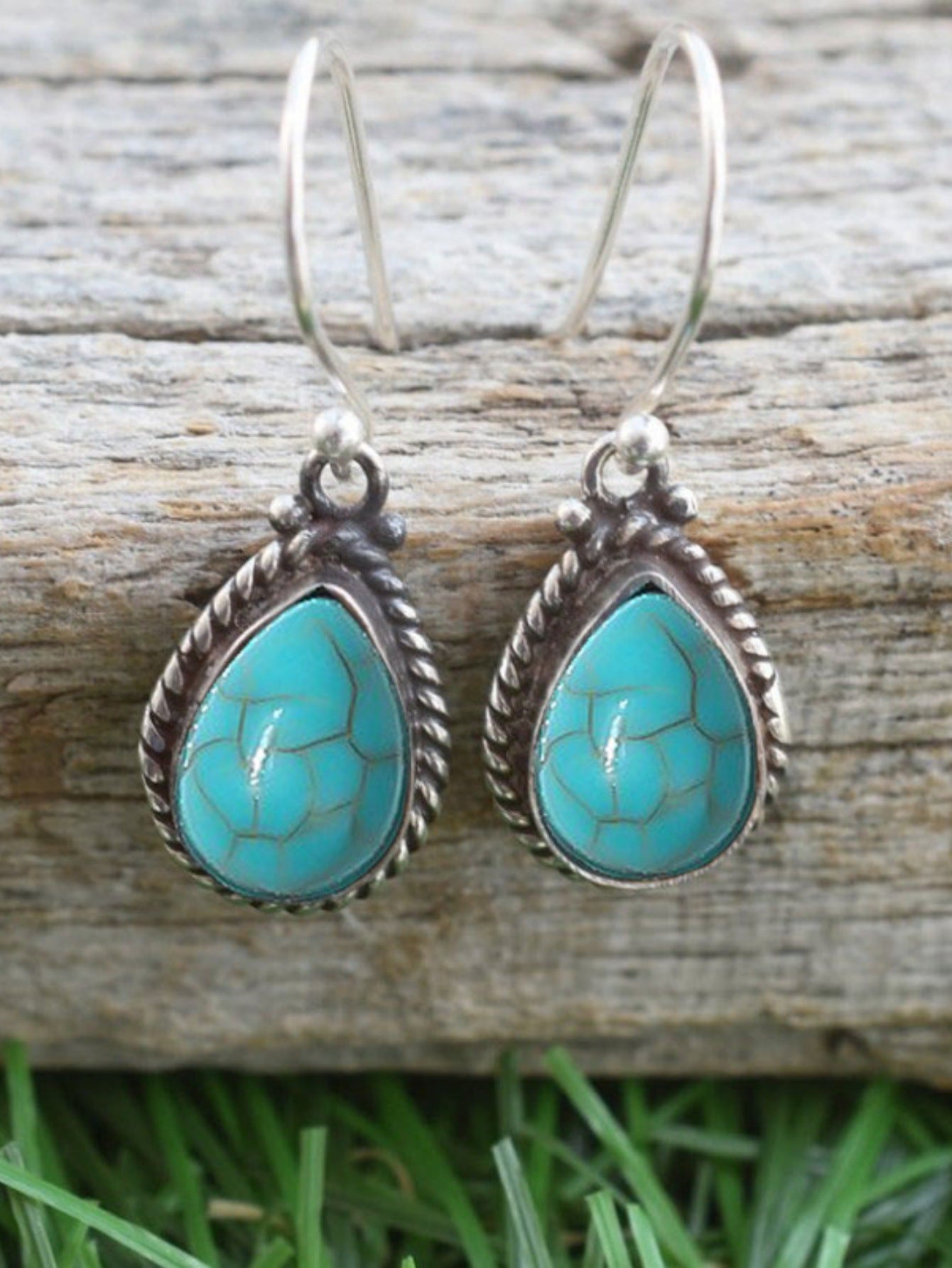 Kaunis Sormus ainutlaatuisella tyylillä