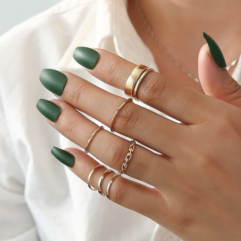 Elegantti Sormus jokaiseen tilaisuuteen