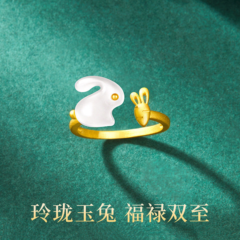 Hurmaava Sormus jokaiseen tilaisuuteen