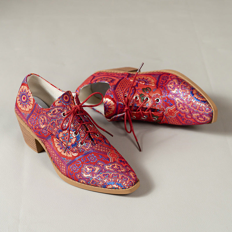 Tyylikeät Ortopediset Saappaat Jokaiseen Tilaisuuteen