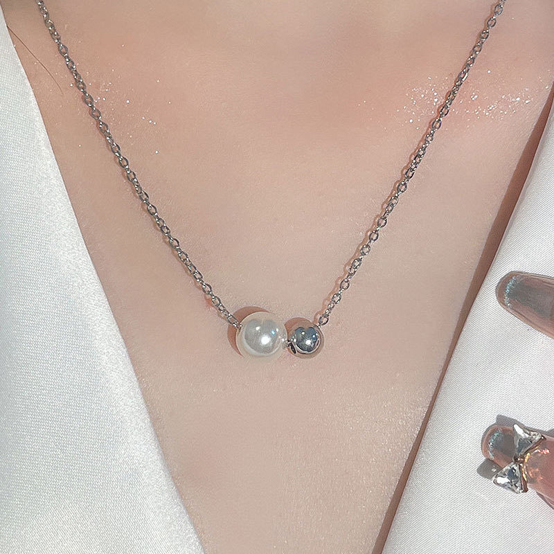 Herkkä käsityö Helmi Kaulakoru