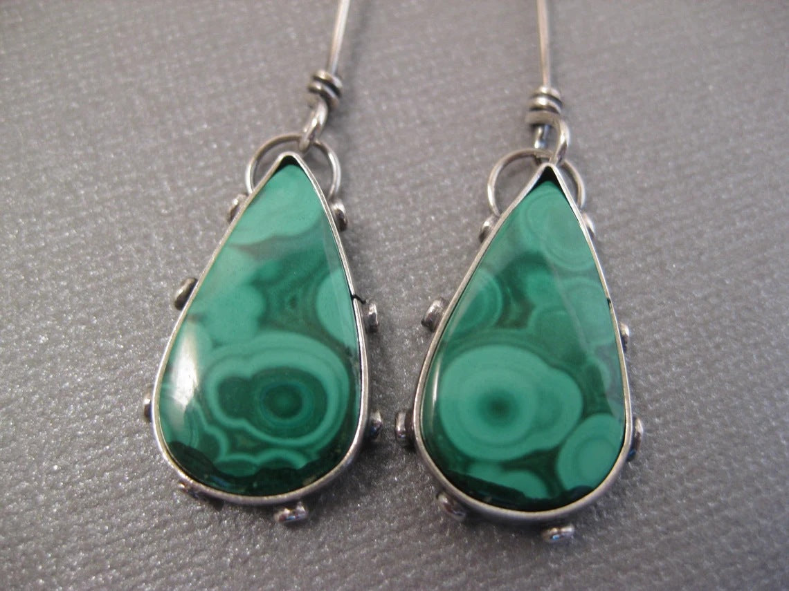 Elegantti Korvarengas jokaiseen tilaisuuteen