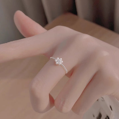 Herkkä käsityö Helmi Sormus