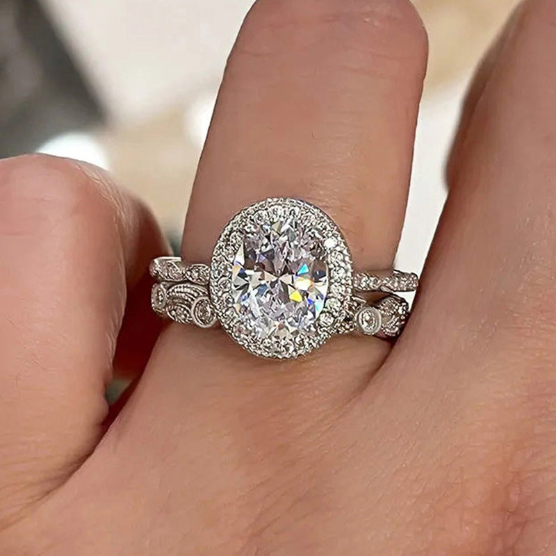 Kaunis Sormus ainutlaatuisella tyylillä