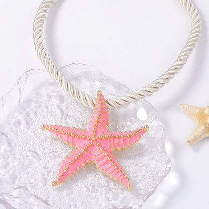 Herkkä käsityö Kaulakoru