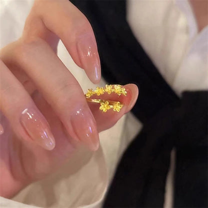 Elegantti Kulta Sormus jokaiseen tilaisuuteen