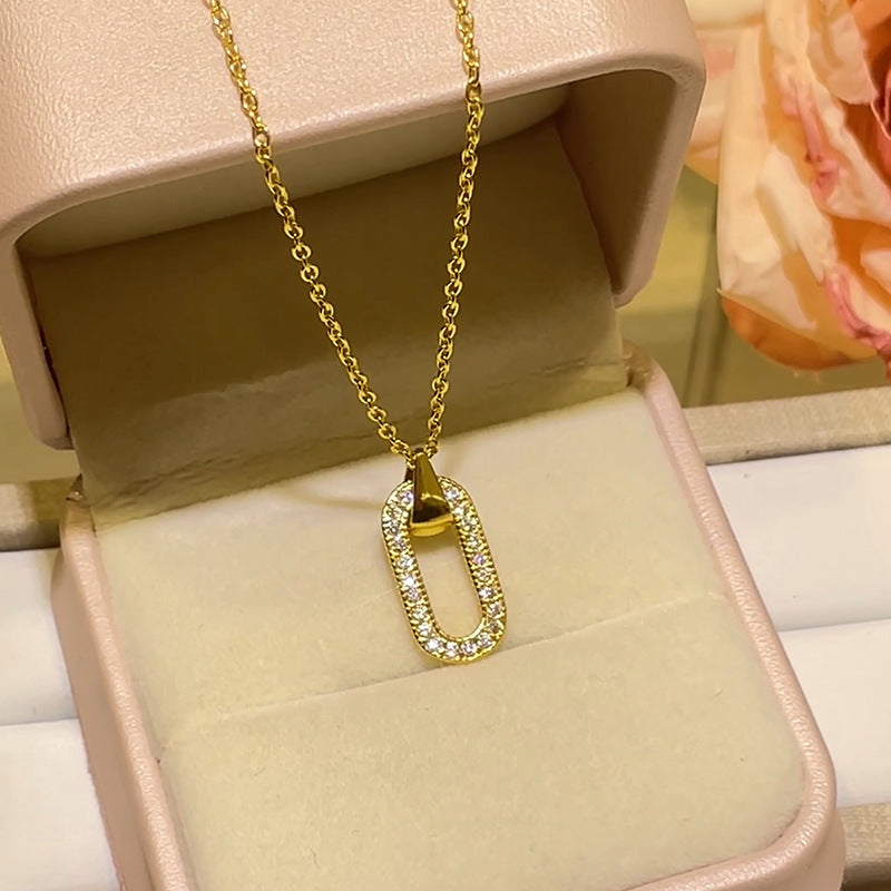 Klassinen Koru ajattomalla viehätyksellä