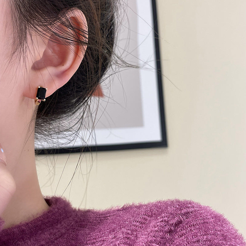 Herkkä käsityö Korvarengas