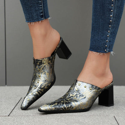 Tyylikkäät Ortopediset Sandaalit Ainutlaatuisella Muotoilulla