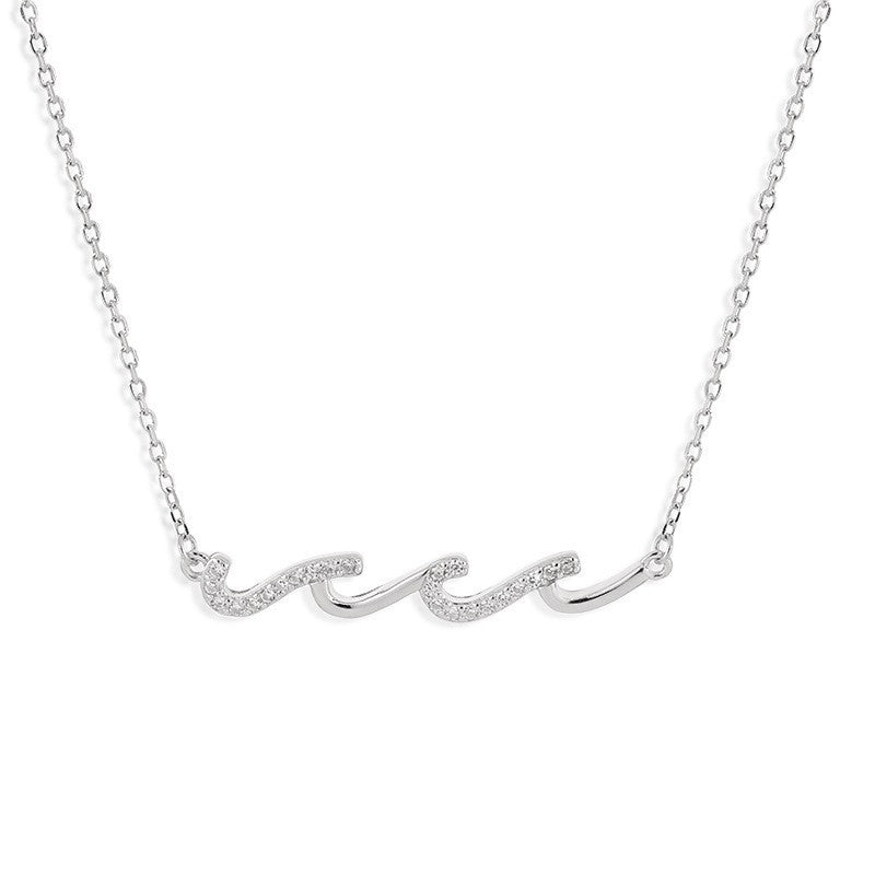 Hurmaava Kaulakoru jokaiseen tilaisuuteen