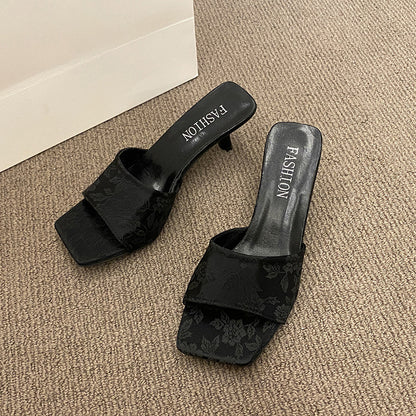 Tyylikeät Ortopediset Sandaalit Jokaiseen Tilaisuuteen