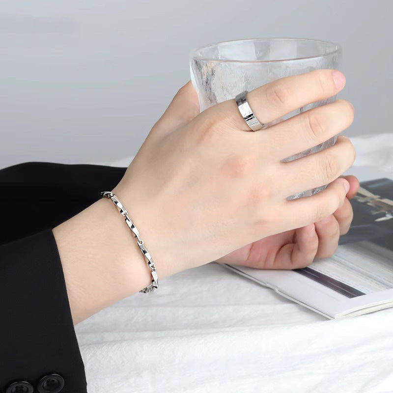 Upea Rannekoru päivittäiseen käyttöön