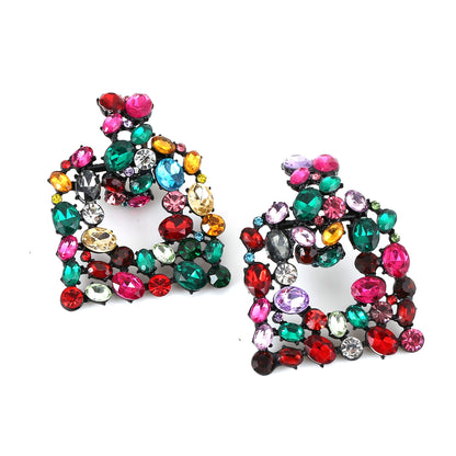 Elegantti Korvarengas jokaiseen tilaisuuteen