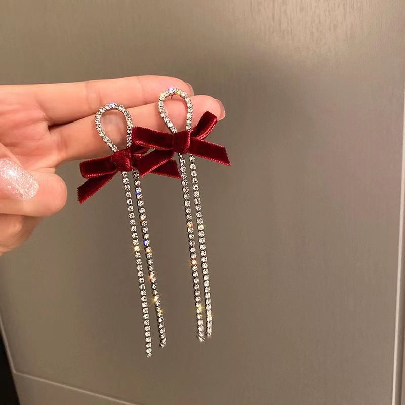 Klassinen Korvarengas ajattomalla viehätyksellä