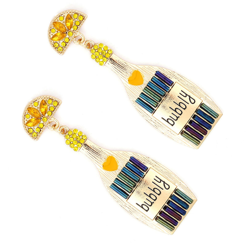 Kaunis Korvarengas ainutlaatuisella tyylillä