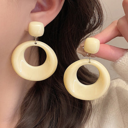 Romanttinen Korvarengas erityisiin hetkiin