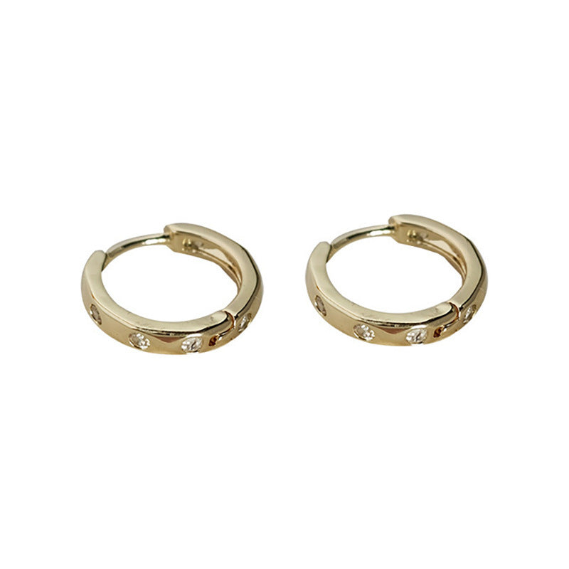 Elegantti Korvarengas jokaiseen tilaisuuteen