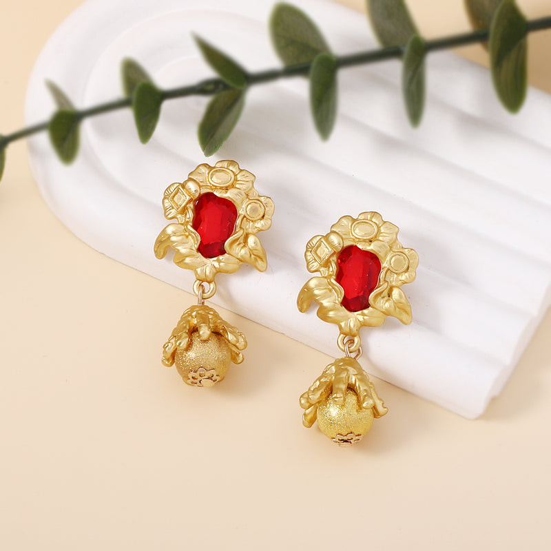 Elegantti Korvarengas jokaiseen tilaisuuteen