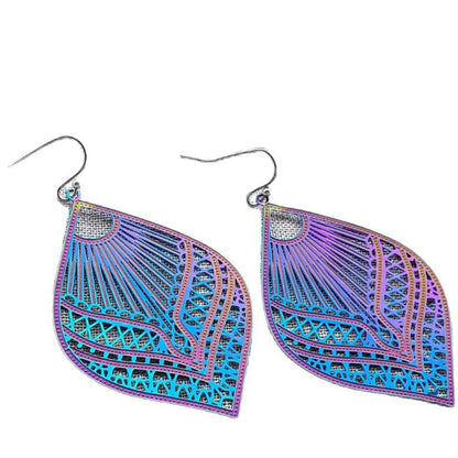 Klassinen Sormus ajattomalla viehätyksellä