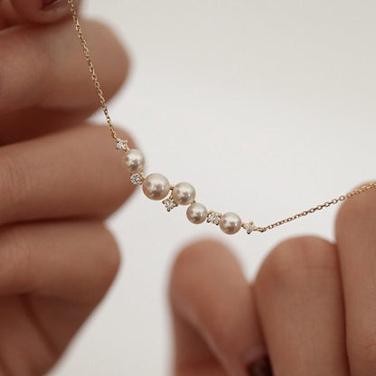 Kaunis Koru ainutlaatuisella tyylillä