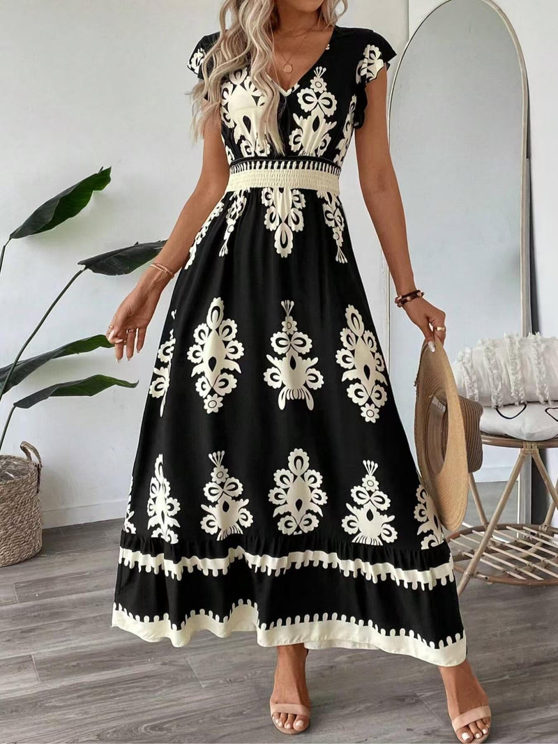 Polished Dress with an Effortless Classic Look