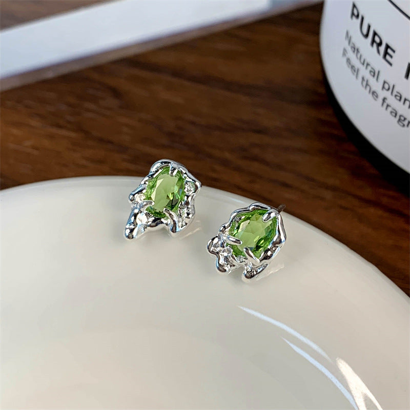 Elegantti Korvarengas jokaiseen tilaisuuteen