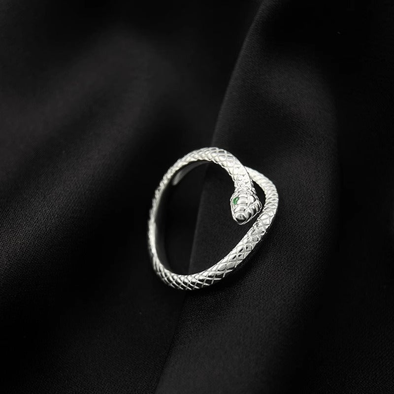 Romanttinen Sormus erityisiin hetkiin