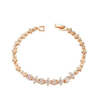 Hurmaava Rannekoru jokaiseen tilaisuuteen