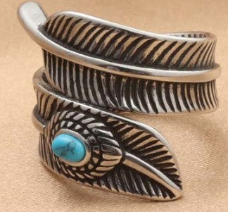 Klassinen Sormus ajattomalla viehätyksellä