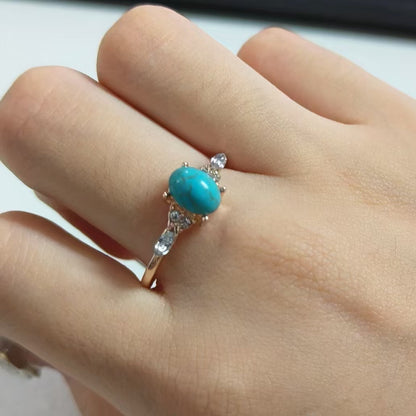 Hurmaava Sormus jokaiseen tilaisuuteen