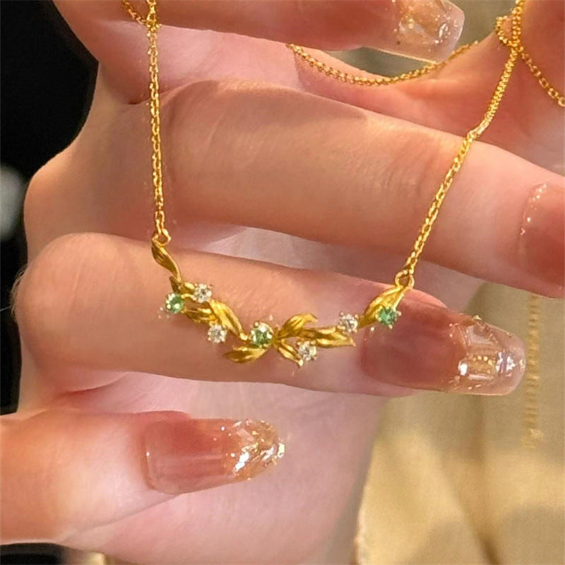 Hurmaava Koru jokaiseen tilaisuuteen