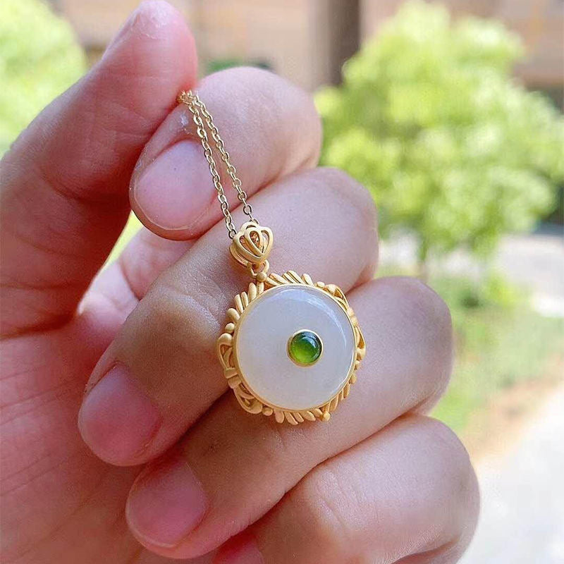 Romanttinen Kulta Riipus erityisiin hetkiin