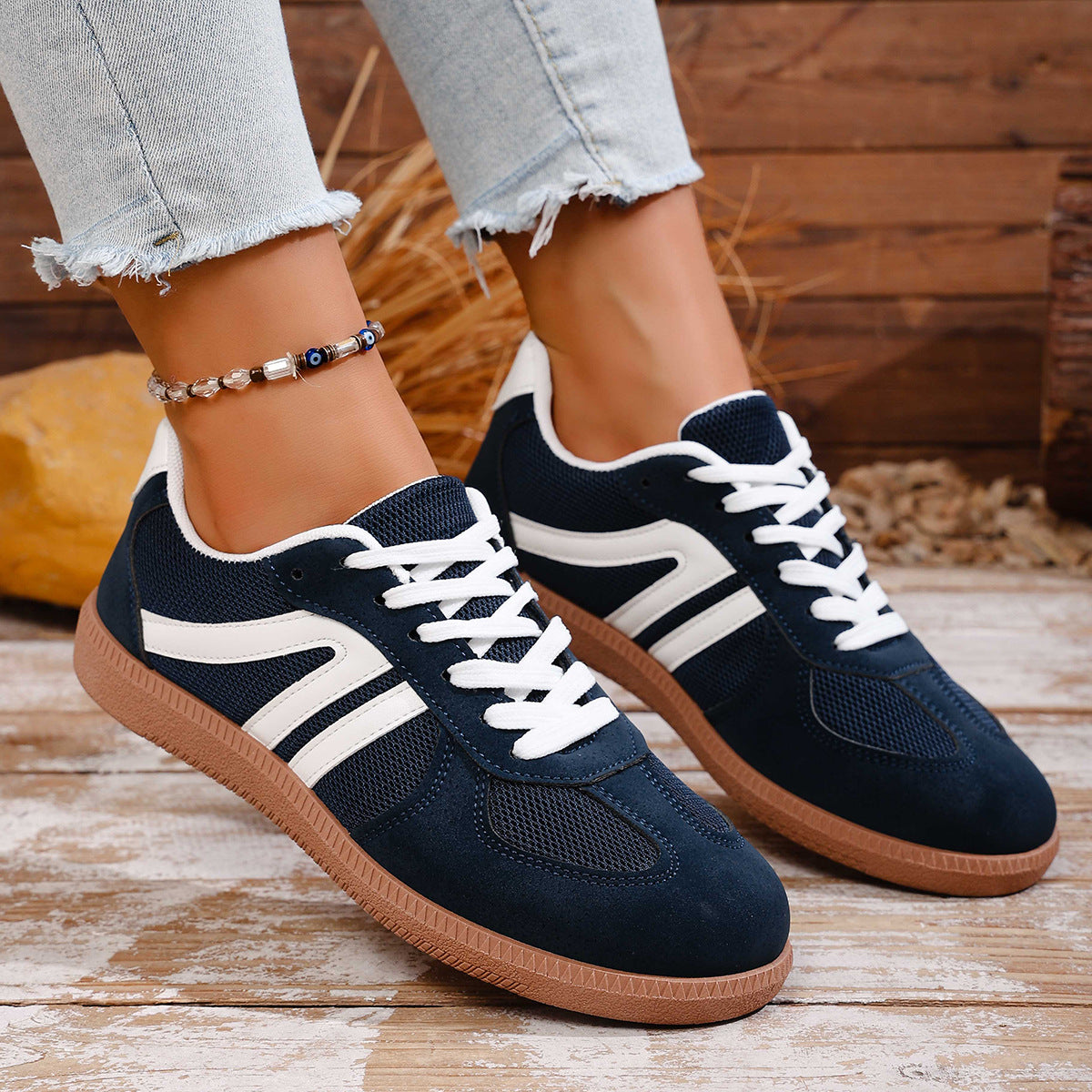 Tyylikkäät Ortopediset Kengät Ainutlaatuisella Muotoilulla