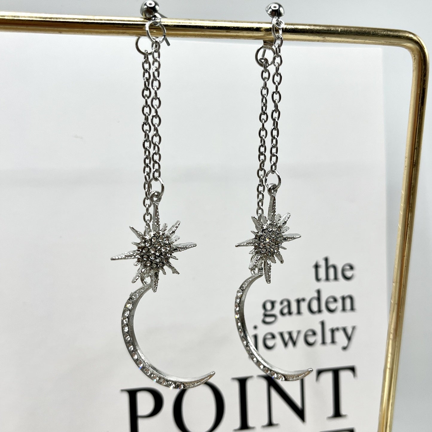 Klassinen Korvarengas ajattomalla viehätyksellä