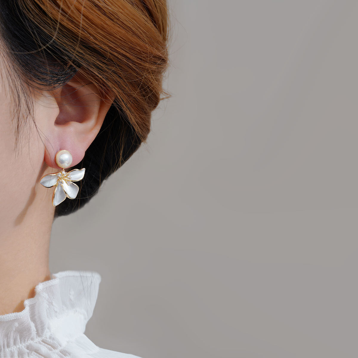 Elegantti Helmi Korvarengas jokaiseen tilaisuuteen