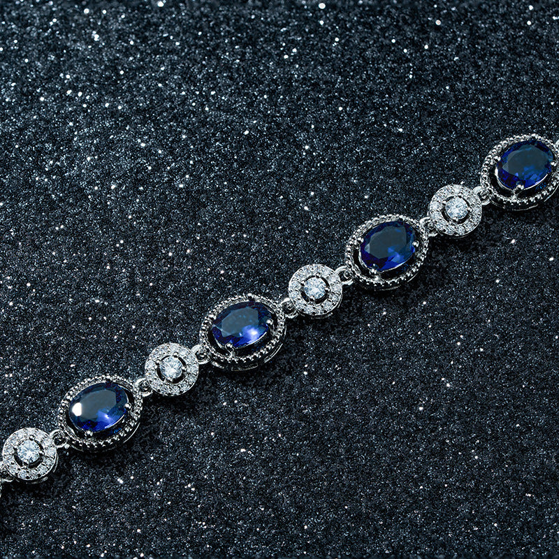 Herkkä käsityö Rannekoru